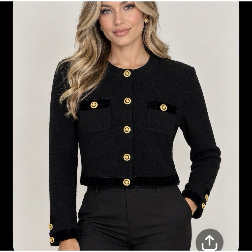 VTG Pierre Vivez Black Jacket Lion Buttons Velvet Trim Old Money Quiet Luxury 6
